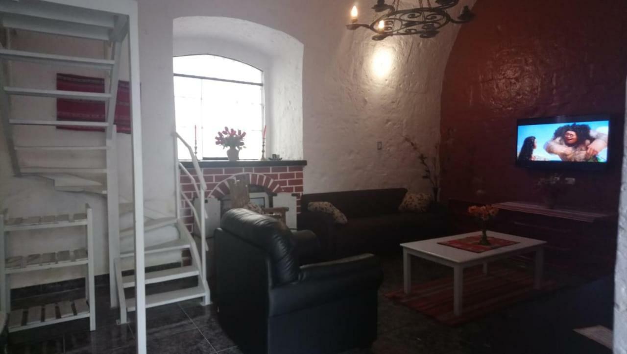 La Casa De Ana - Peru Bed & Breakfast Yanahuara Dış mekan fotoğraf